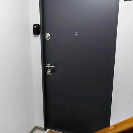 דירה Grunwald Raszynska By Bookinghost