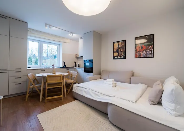 Grunwald Raszynska By Bookinghost Posen