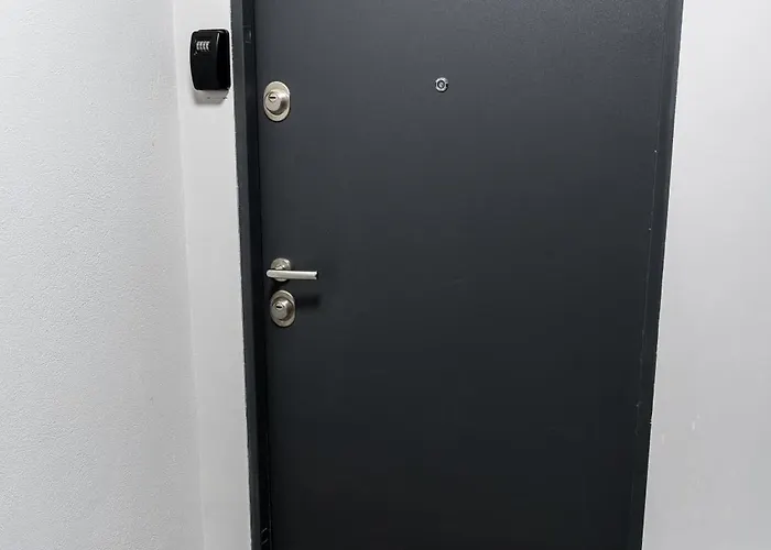 Apartment Grunwald Raszynska By Bookinghost